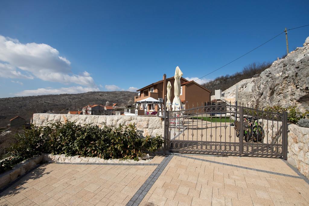 Villa Ivana Zagvozd Exterior foto